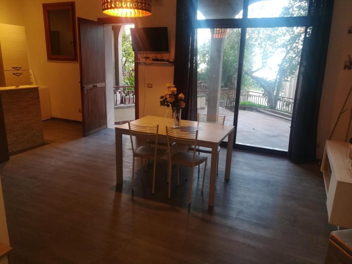 Elegance apartment Taormina Letojanni Exterior foto