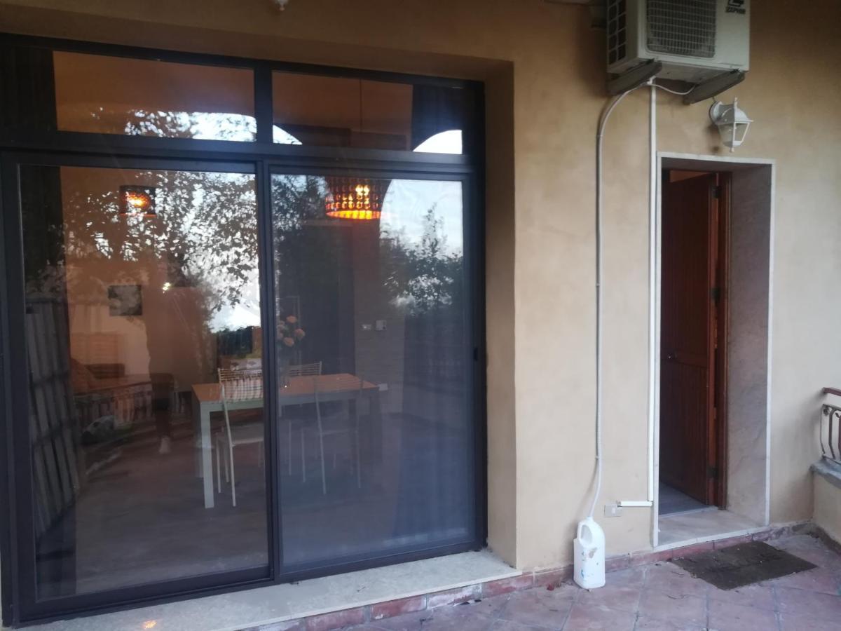 Elegance apartment Taormina Letojanni Exterior foto